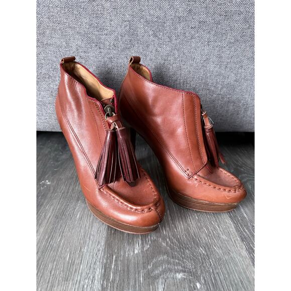 COACH cognac brown supple leather tassel zip front heeled ankle booties boots - Picture 7 of 11